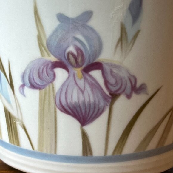 Royal Doulton 6 Tea Cups Lambethare Blue Iris LS1046 England 1981 - Picture 9 of 14